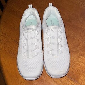 New Skechers Women's White Slip-On Sneakers